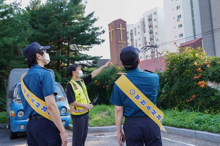 부천도시공사-소사경찰서 합동 범죄예방점검1.jpg